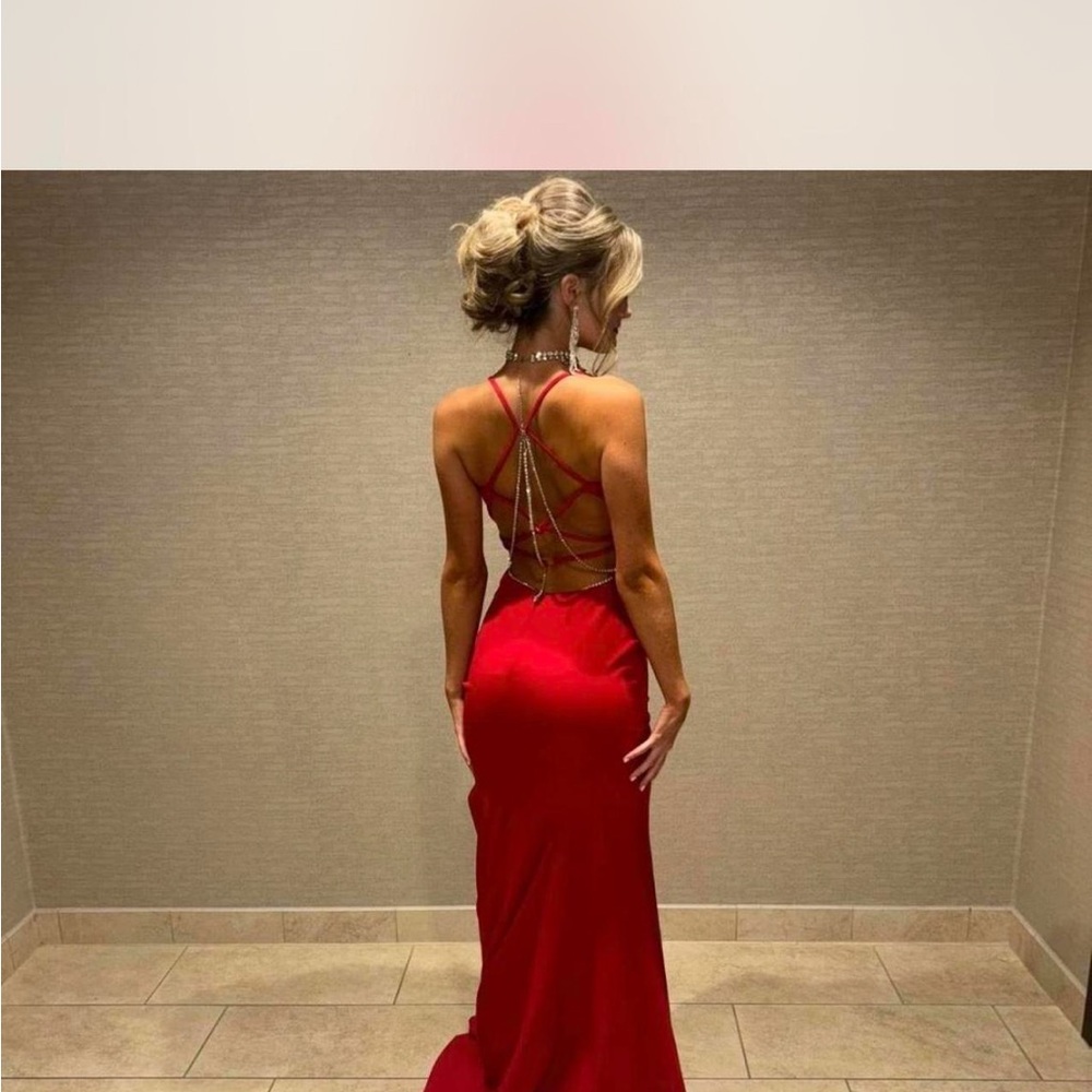 Elegant Red Backless Evening Gown